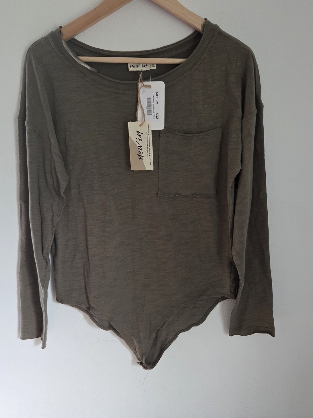 New Ivy Olive Green Long-Sleeve Pocket Bodysuit Sz Medium